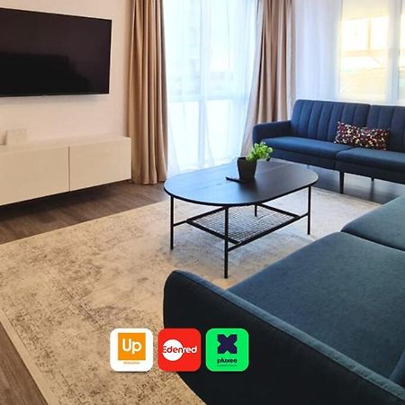 Apartment By The Lake Nr 4 Vrt 시비우 외부 사진